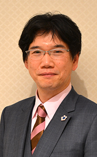 委員長 増田 宗隆
